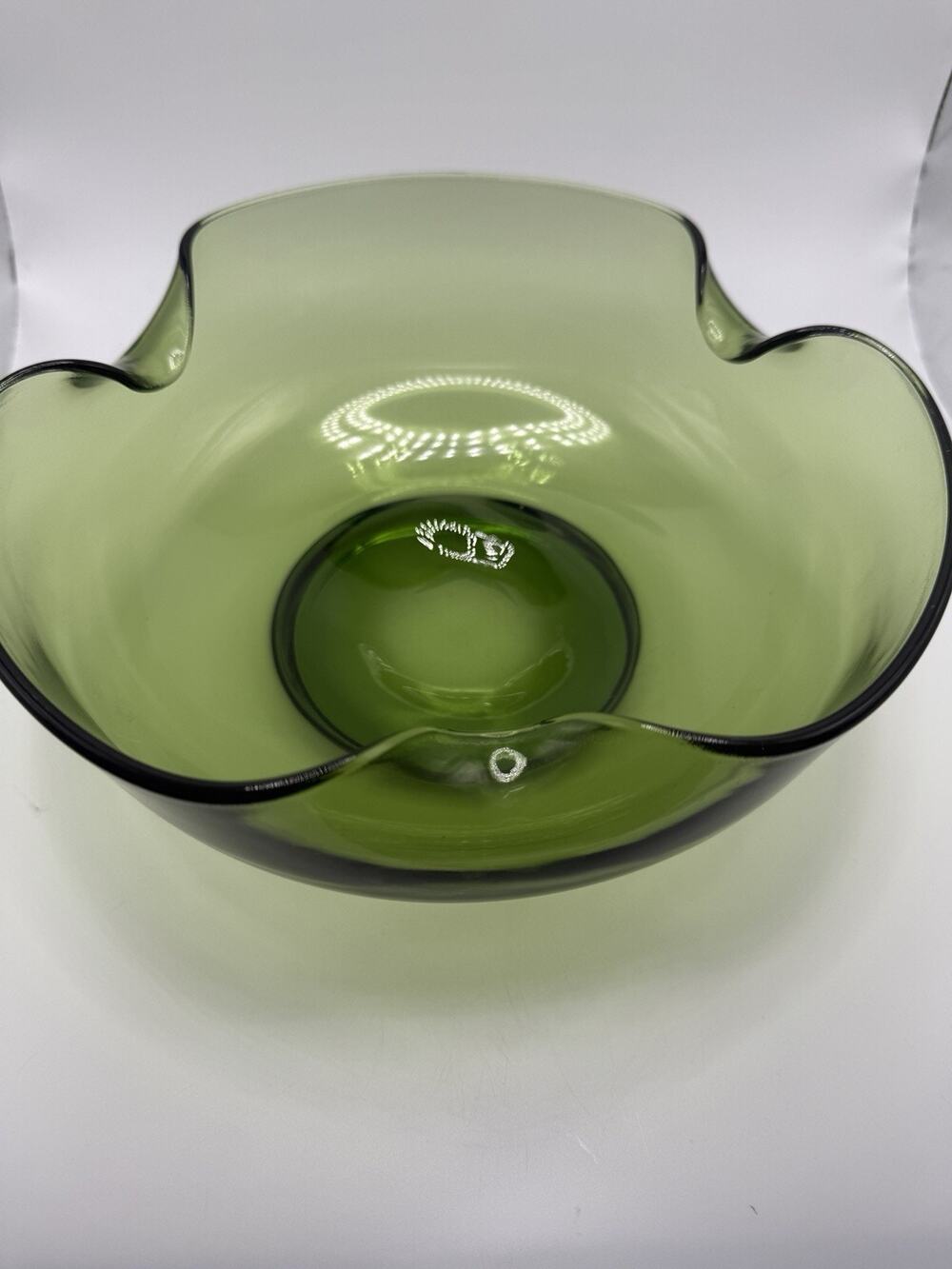 Vintage 60s Avocado Green Glass Ruffled Edge Bowl Dish Retro MCM Funky Whimsy 9”